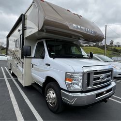 Winnebago Minnie Winnie 26a Recreational Vehicle RV Motorhome 