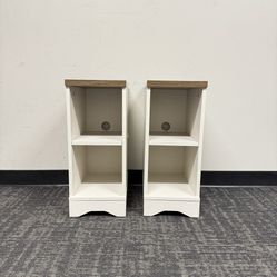 Set Of 2 Nightstands/End Tables 