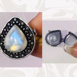 FIERY RAINBOW MOONSTONE TEARDROP STONE RING SIZE 7 NEW!