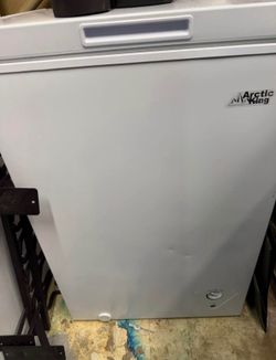 Deep freezer 3.5 cu ft