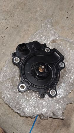 2010 to 2015 Toyota Prius water pump