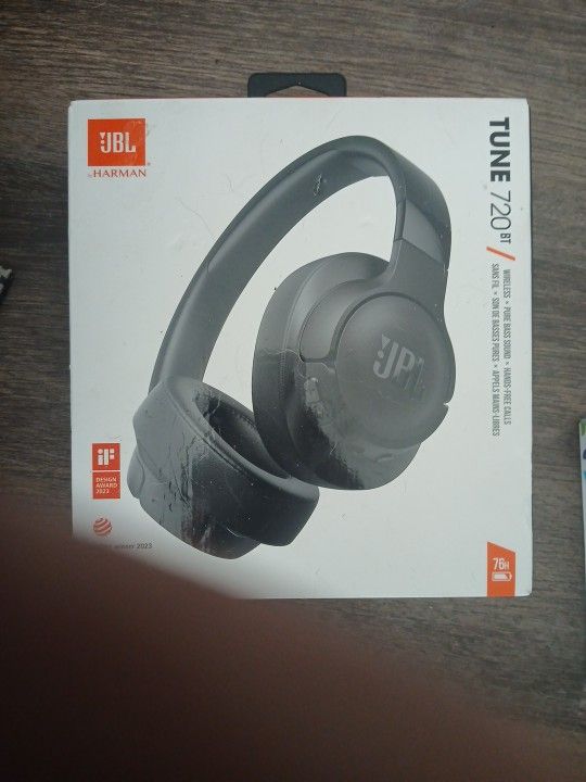 Jbl Tune720 Bluetooth Headphones
