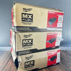 Milwaukee MX Fuel Battery Bundle 