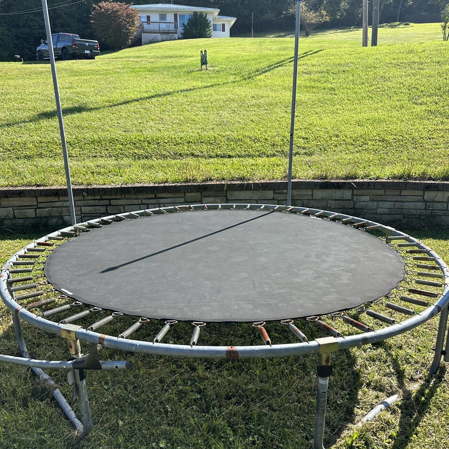 Trampoline 