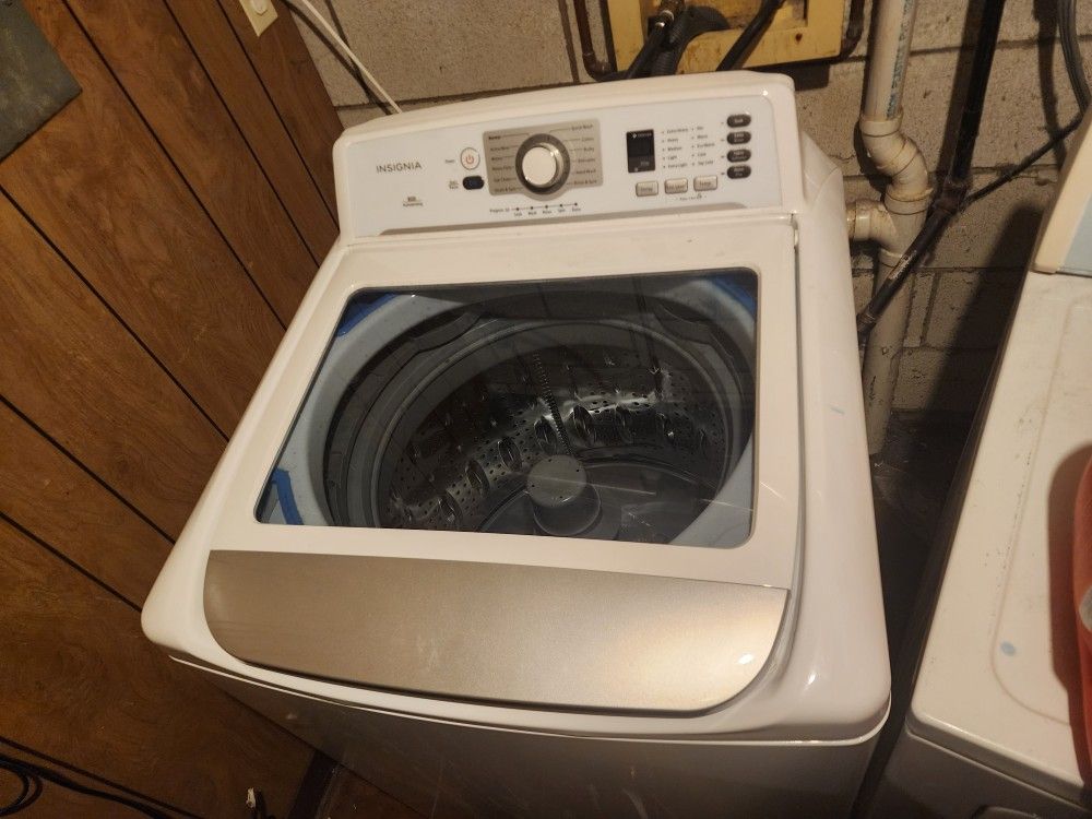 Insignia Top Load Washer