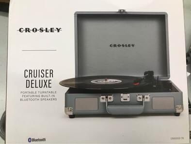 Record player Crosley Deluxe