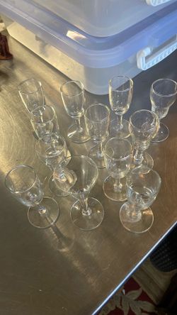 Set of 12 shot glasses