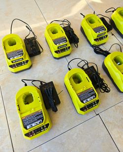RYOBI 18V Charger