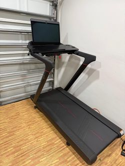 Peloton Treadmill - Excellent Condition
