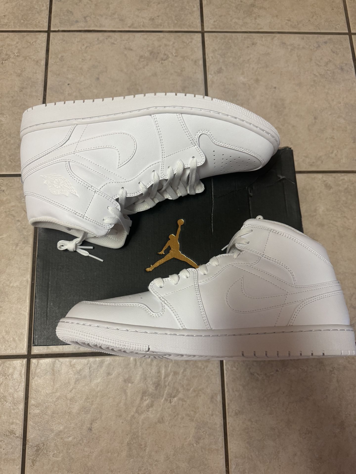 Jordan 1 Triple White NEW WITH BOX
