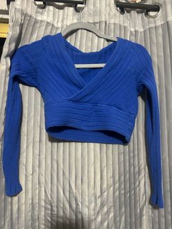 Blue crop top