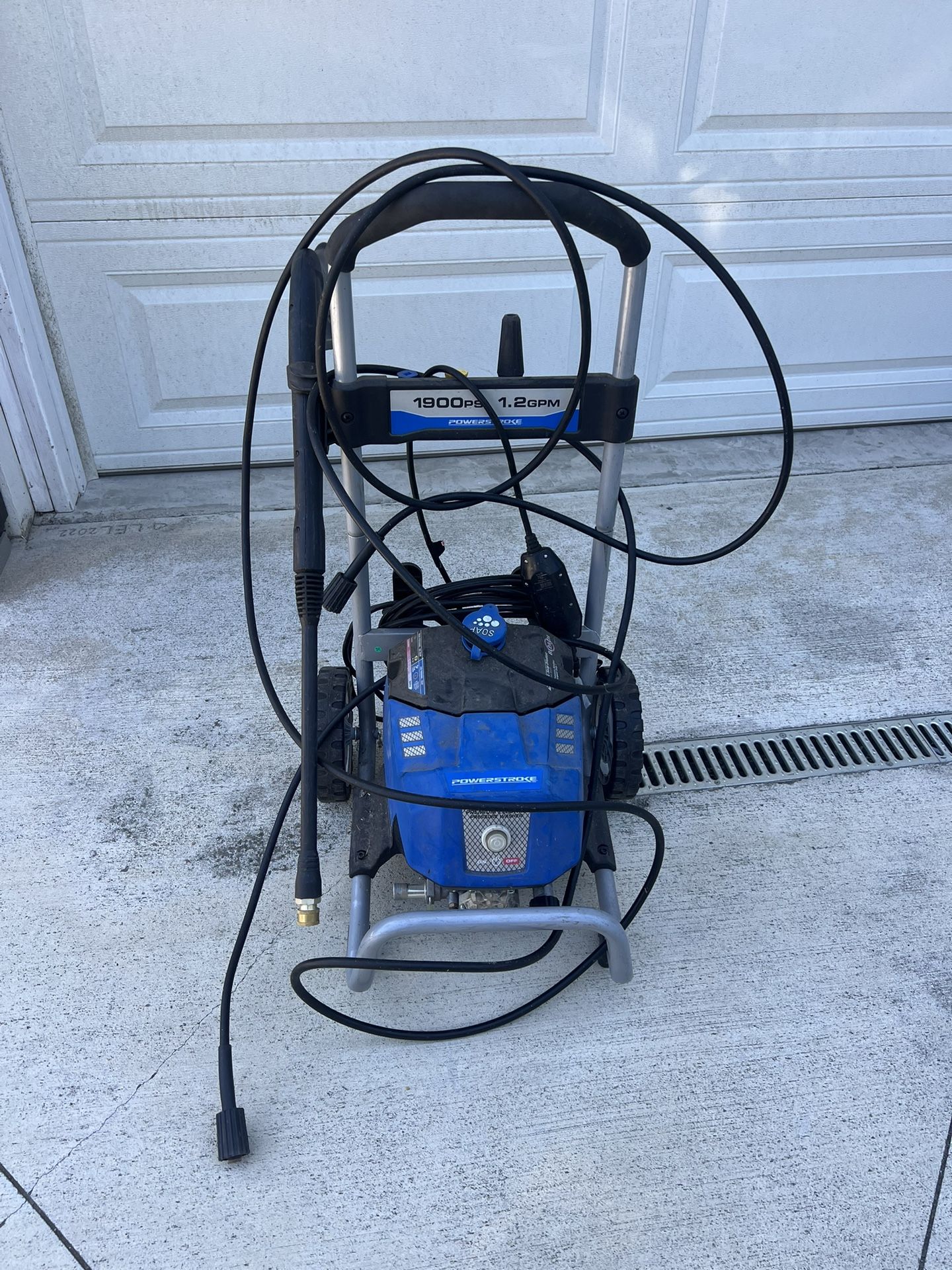 Free Pressure Washer - May Need Pump 