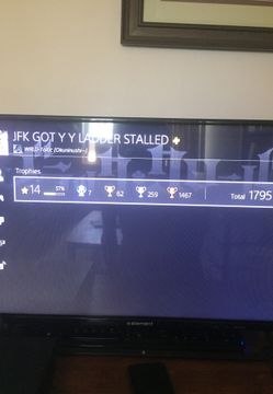 PS4 ACCOUNT 200+ GAMES