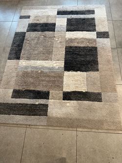 Rug