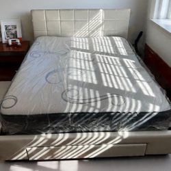 Queen Size Storage Bed With Mattress 
