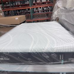 Queen Mattress Tempurpedic ProAdapt Medium Hybrid 2.0