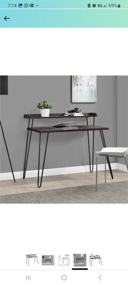 Retro Desk With Riser