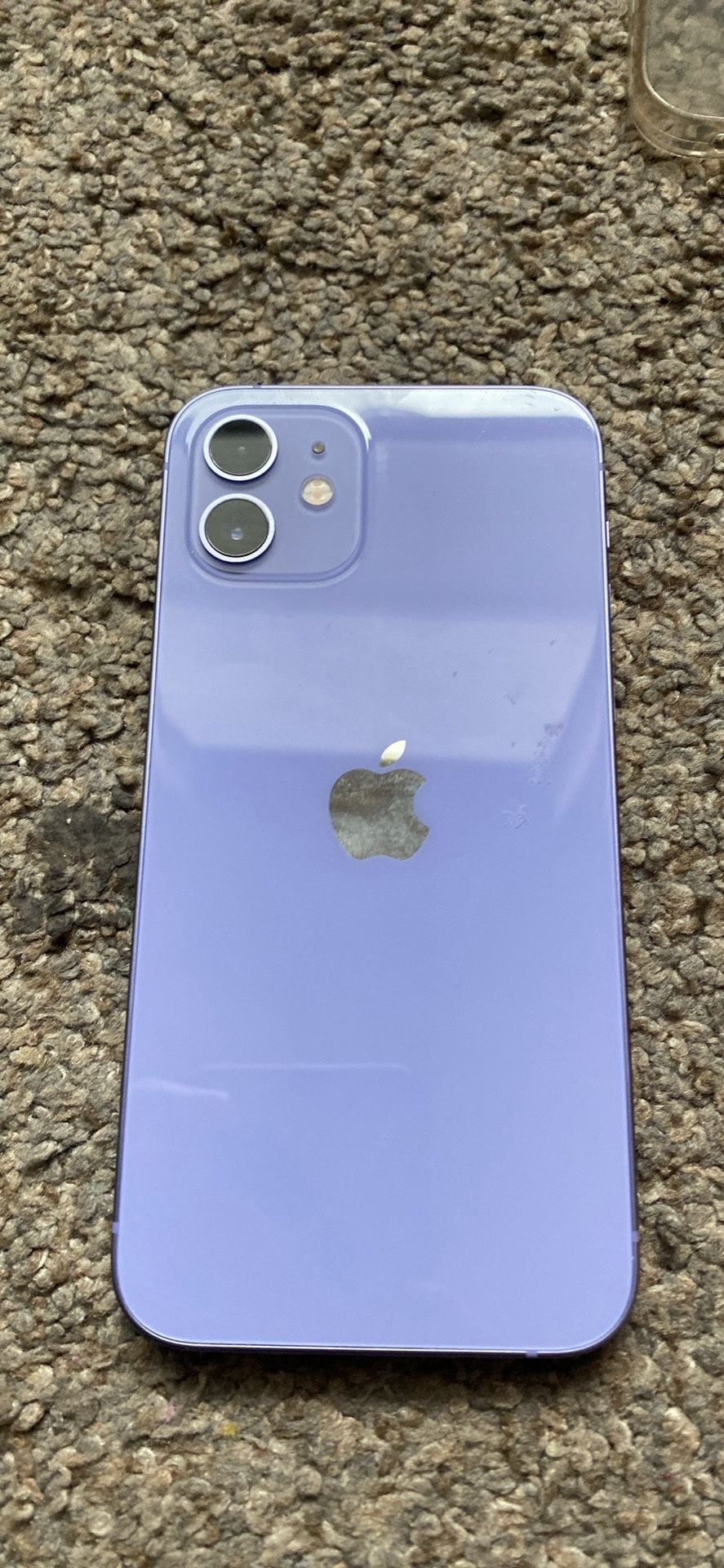 iPhone 12