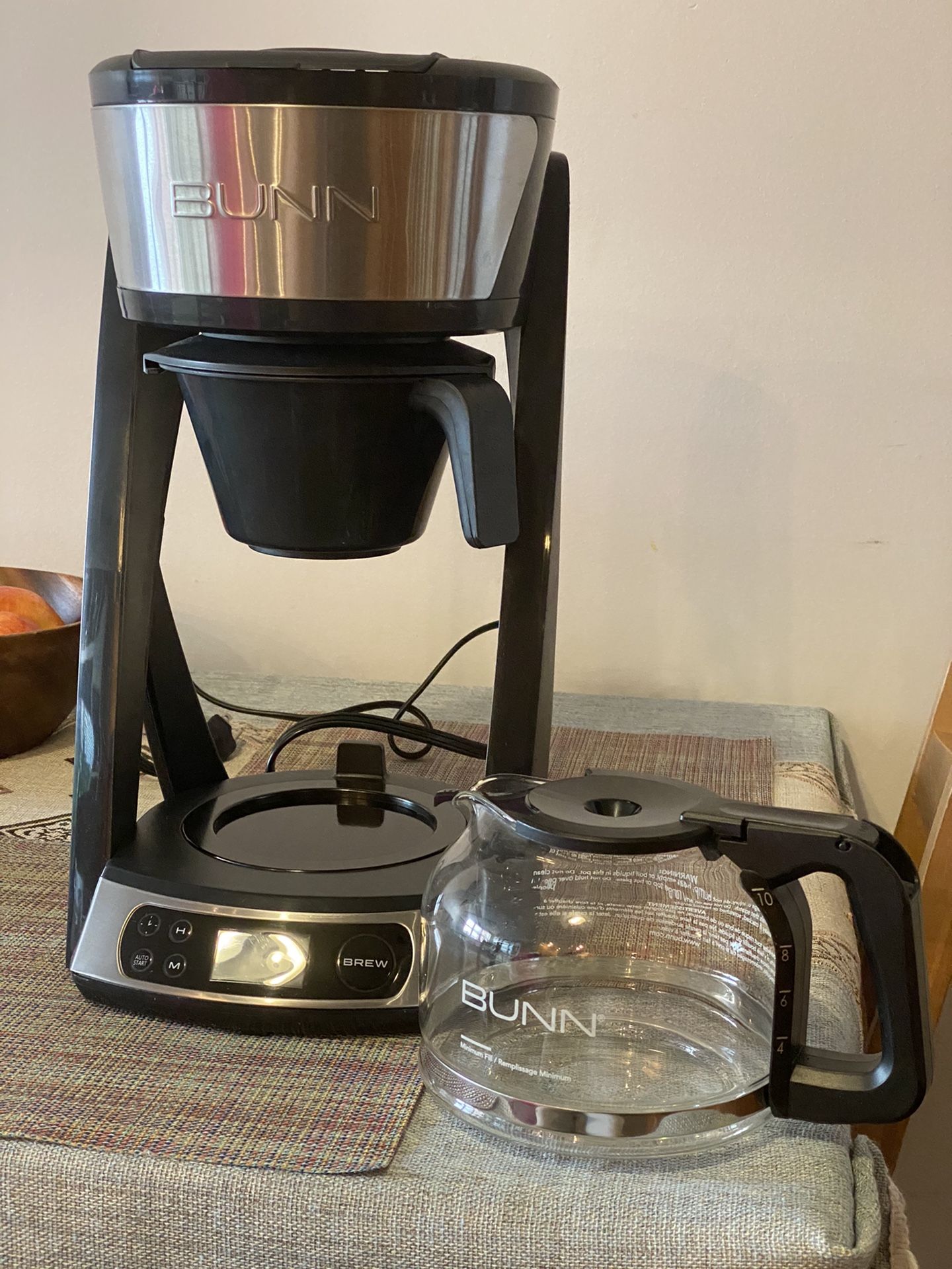 BUNN HB Stainless Steel 10 Cup Drip Coffee Maker (Condition: New)