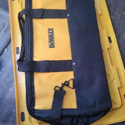 DEWALT BAG L 24X14 NEW 