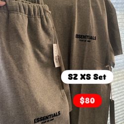 Essentials XS Set Tee And Shorts 