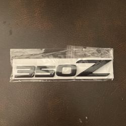 350z Emblems