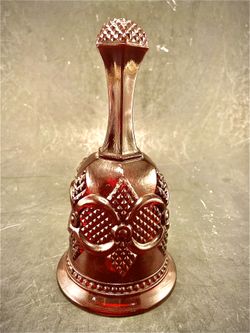 Avon 1876 Cape Cod Collection - Ruby Red Bell - Vintage 1979