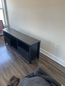 TV Stand(fits 75” TV)