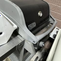 Weber Spirit E-210 Bbq Grill Asador Propane Two Burner