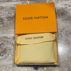 LV Wallet