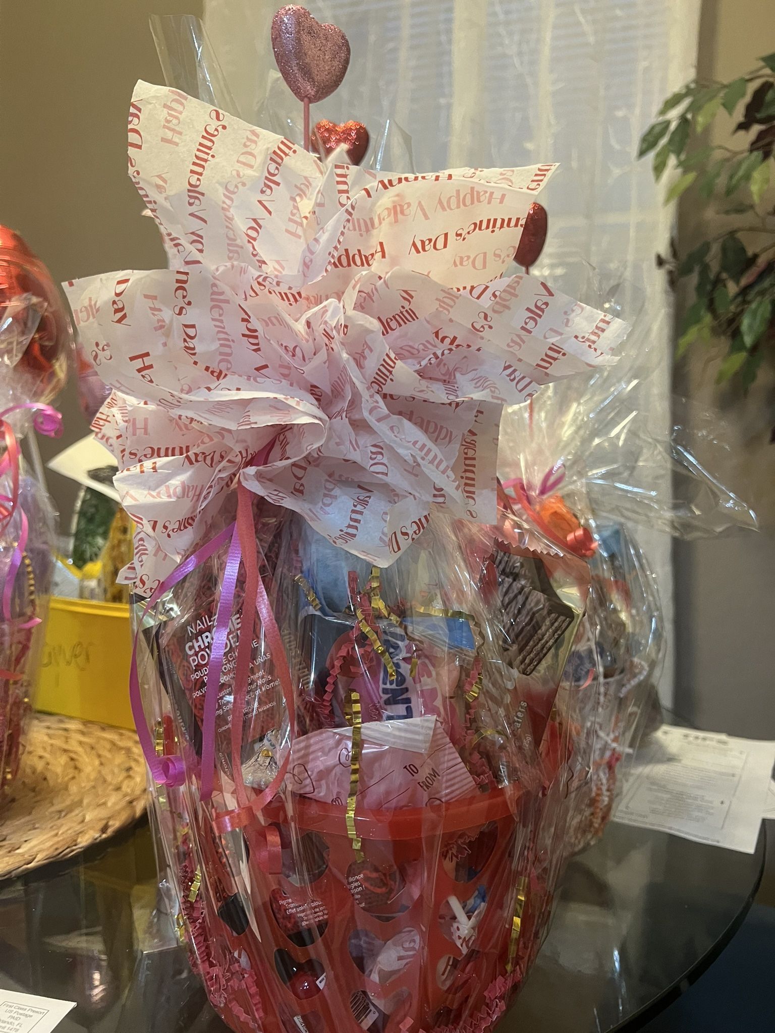 V Day Baskets For Her