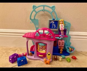 Polly pocket