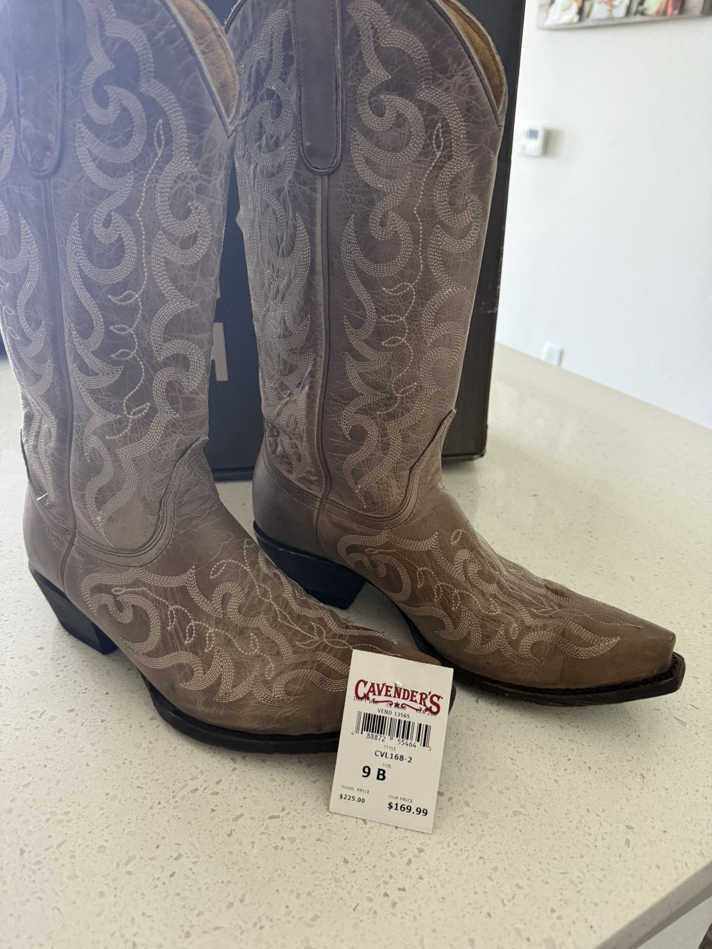 Cavenders Women’s Boots