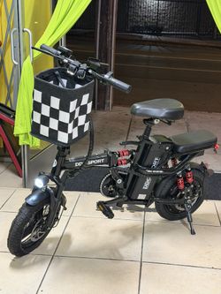 DDC SPORT FOLDING EBIKE 700W PEAK- 28 MPH-28-45MILES RANGE-ALARM Folding Electric Bike for Adults, 700W Peak Motor 28MPH, 48V 20Ah Removable Battery