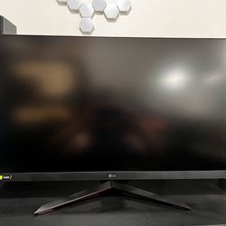 LG 32GN63T-B 32'' Ultragear QHD 165Hz HDR10 Monitor with NVIDIA G-SYNC Compatibility and AMD FreeSync Premium .  