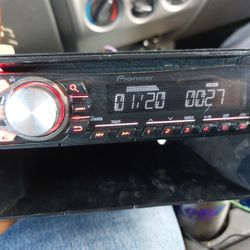 STEREO PIONEER CD AUX USB GOOD CONDICIÓN ABLO 