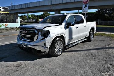 2022 GMC Sierra 1500 Crew Cab