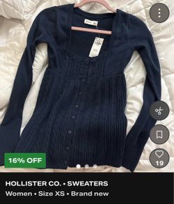xs Hollister babydoll sweater
