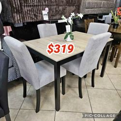 Beautiful 5 Piece Dining Table Set  48" x 32" x 29.50"H