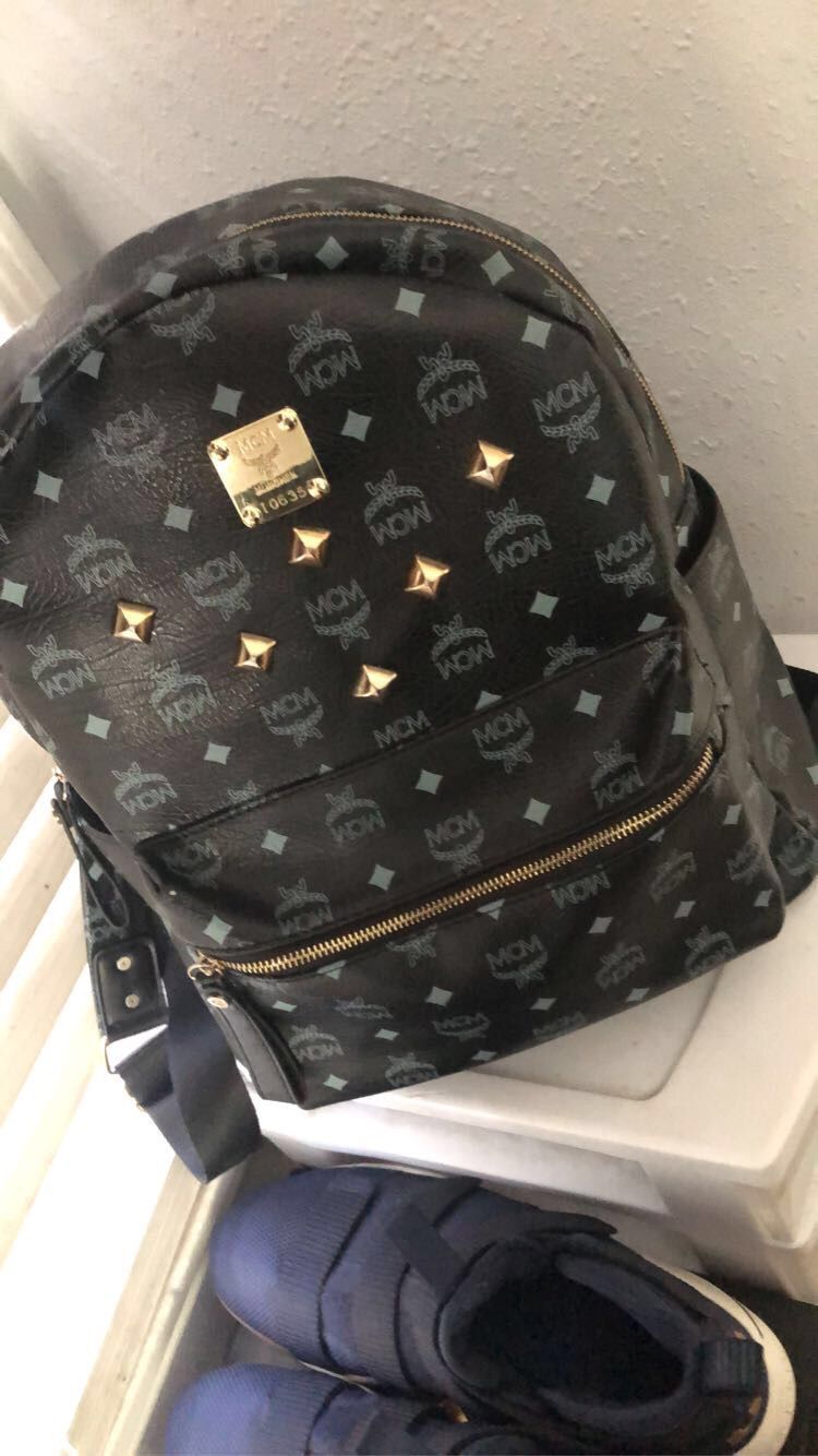 Black Mcm BackPack ❗️ACCEPTING TRADES SHOE SIZE 13❗️