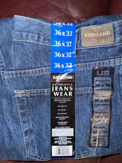 Kirkland Signature pants, size of the pants 36x32