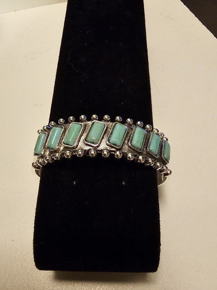 New silver turquoise cuff bracelet