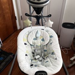 Graco Baby Swing