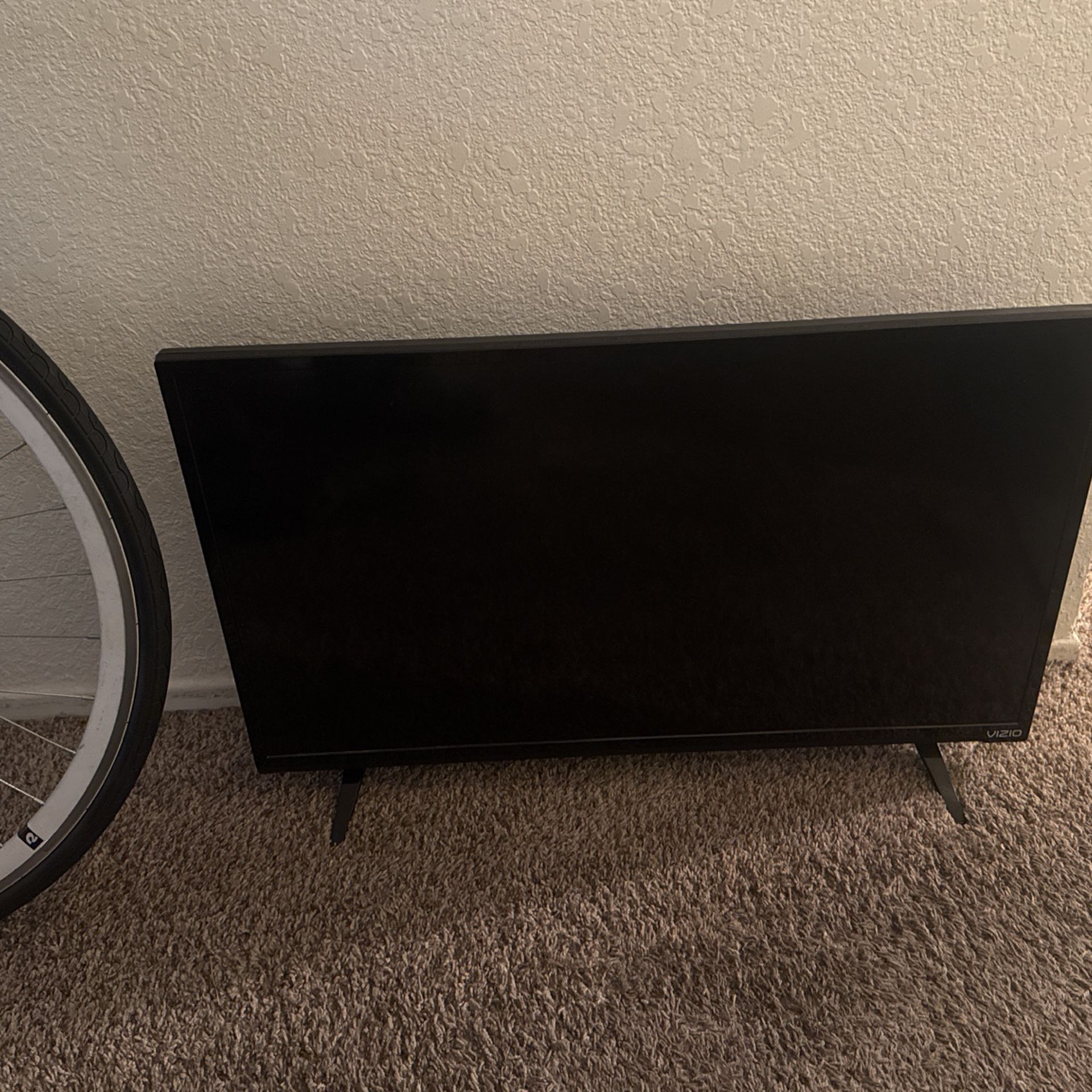 28” Vizio Tv