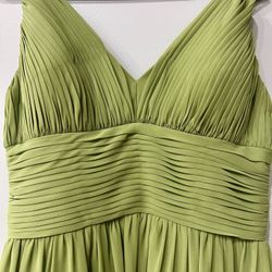 Elegant Bari-Jay Dress  Sleeveless Long Dress V-Neck