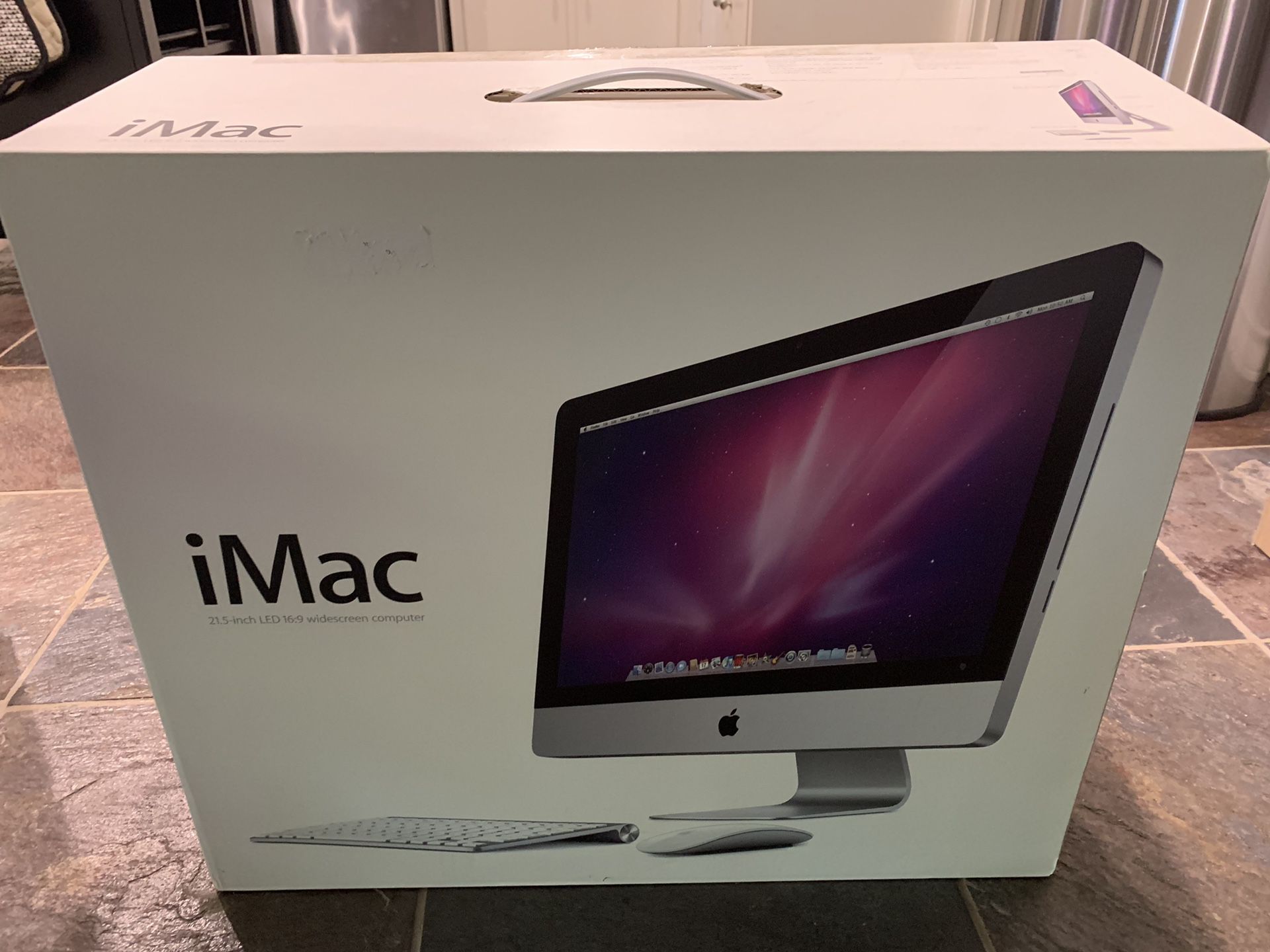 iMac - 21.5 inch Led 16:9 widescreen
