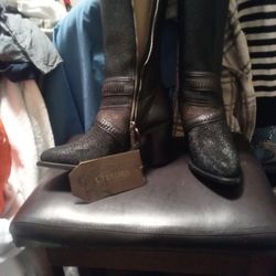 Stingray Boots Black Brown With A Zipper On The Side