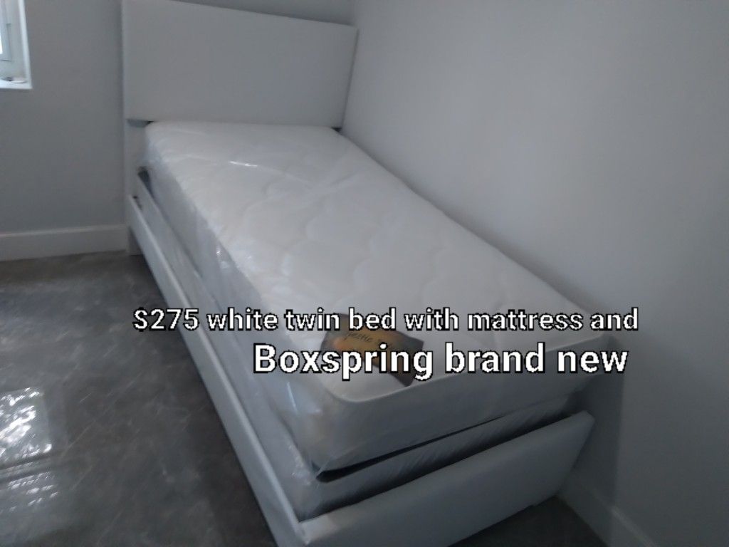 $550 For 2 Twin Beds With 2mattress And 2boxspring Brand New Free Delivery 🤴Available In Black Or White or gray