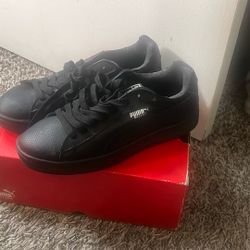Black On Black Pumas 