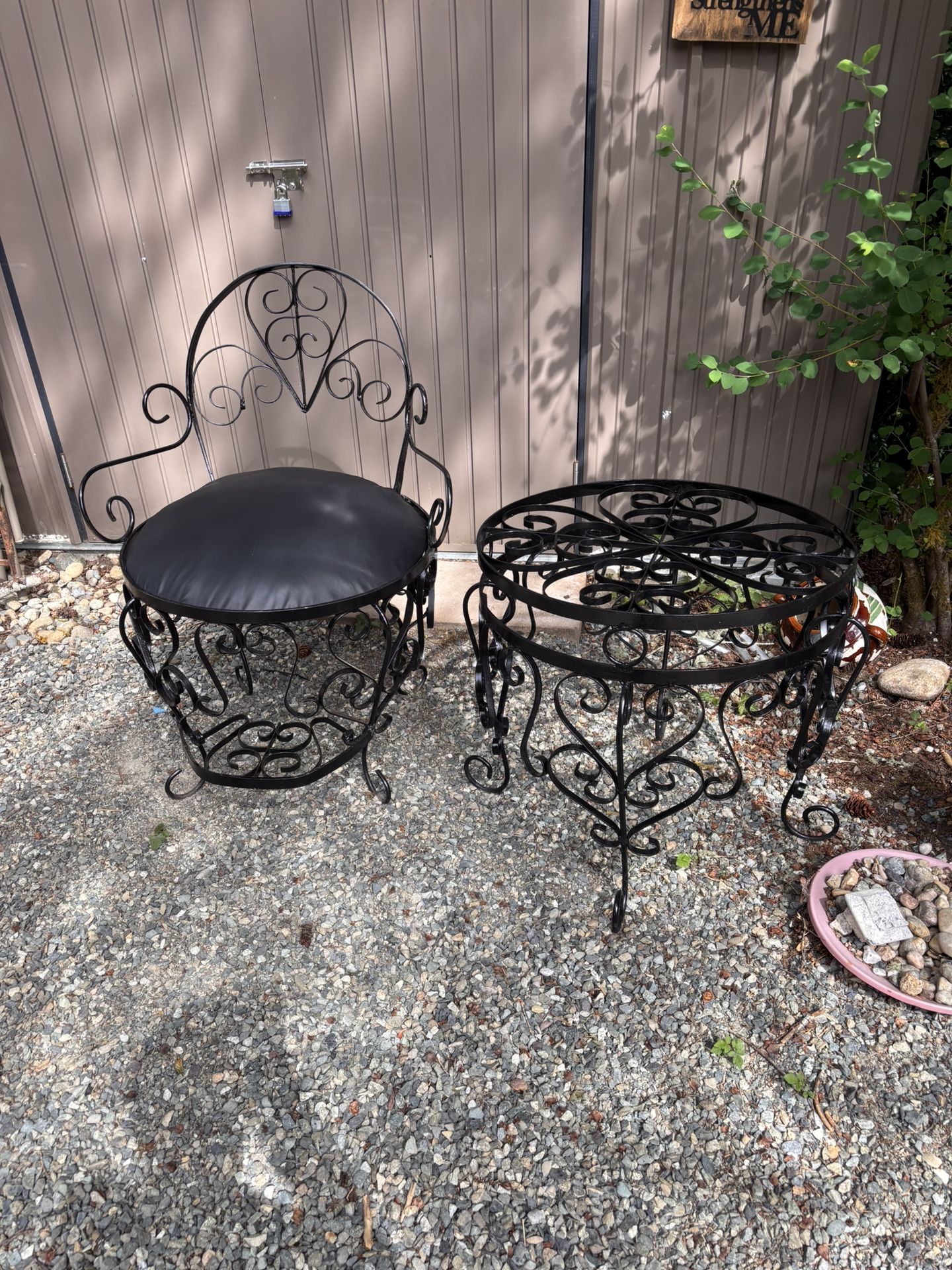 Iron Victorian, patio chair and table